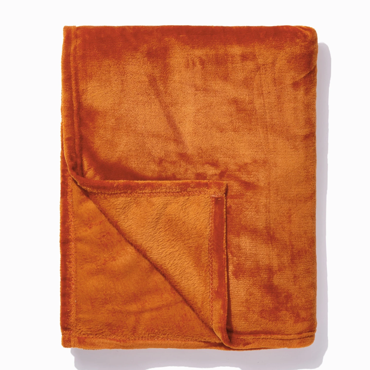 At Home Powder Plush Plain Throw Cinnamon - 150x180cm 1 At Home Powder Plush Plain Throw Cinnamon - 150x180cm