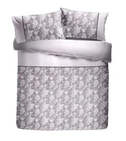 Dreams & Drapes Woven Jasmine Duvet Cover Set - Lavender