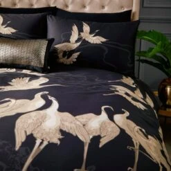 Laurence Llewelyn-Bowen Kireina Duvet Cover Set - Black/Gold 6 Laurence Llewelyn-Bowen Kireina Duvet Cover Set - Black/Gold -Home Furnishings Store Kireina Duvet Black 02