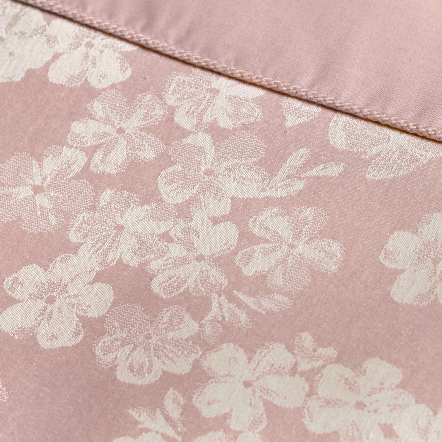 Dreams & Drapes Woven Blossom Duvet Cover Set - Blush 2 Dreams & Drapes Woven Blossom Duvet Cover Set - Blush - Image 2