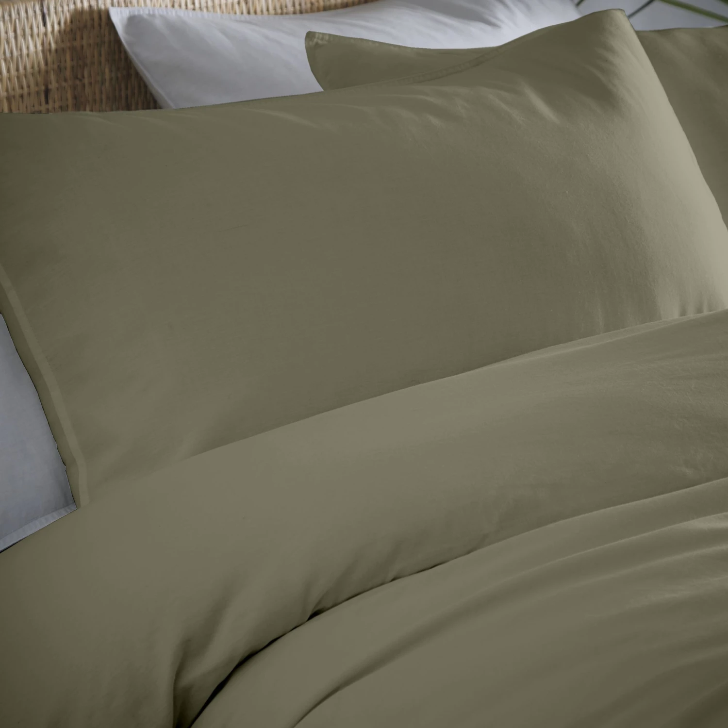Appletree Loft Cassia Bedding Duvet Cover Set - Khaki 2 Appletree Loft Cassia Bedding Duvet Cover Set - Khaki - Image 2