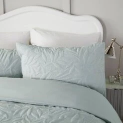 Serene Luana Duvet Cover Set - Green 9 Serene Luana Duvet Cover Set - Green -Home Furnishings Store luana duvet green 02